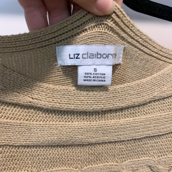 Liz Claiborne sweater🍂 - Picture 2 of 5